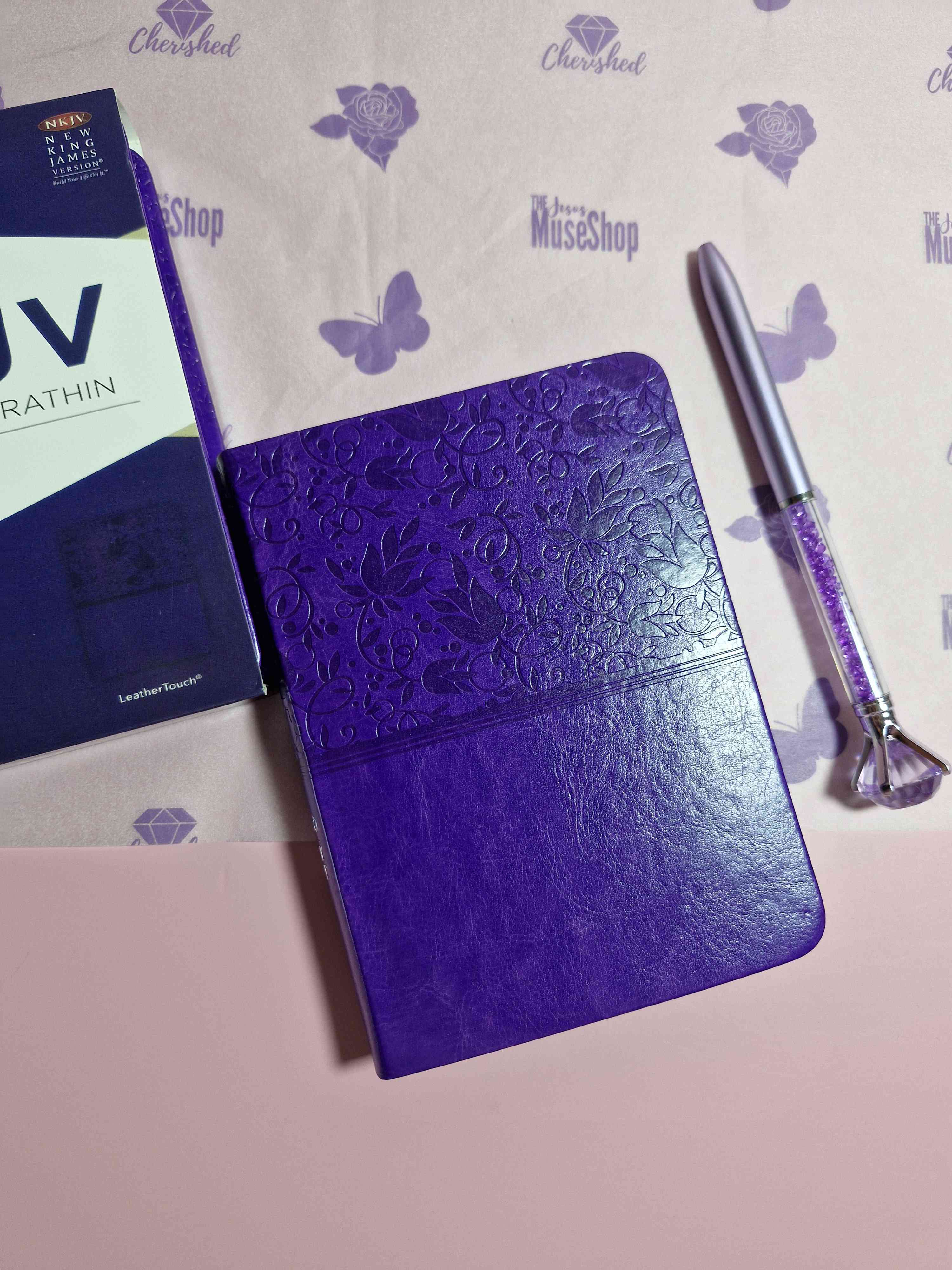 NKJV Ultrathin Compact Bible-Purple