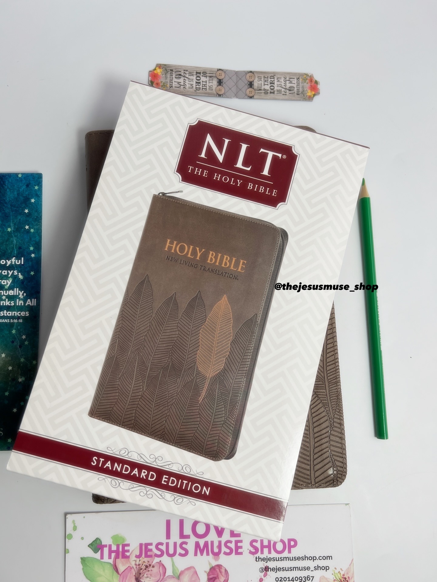 NLT Personal Size-Brown/Zipped/Indexed