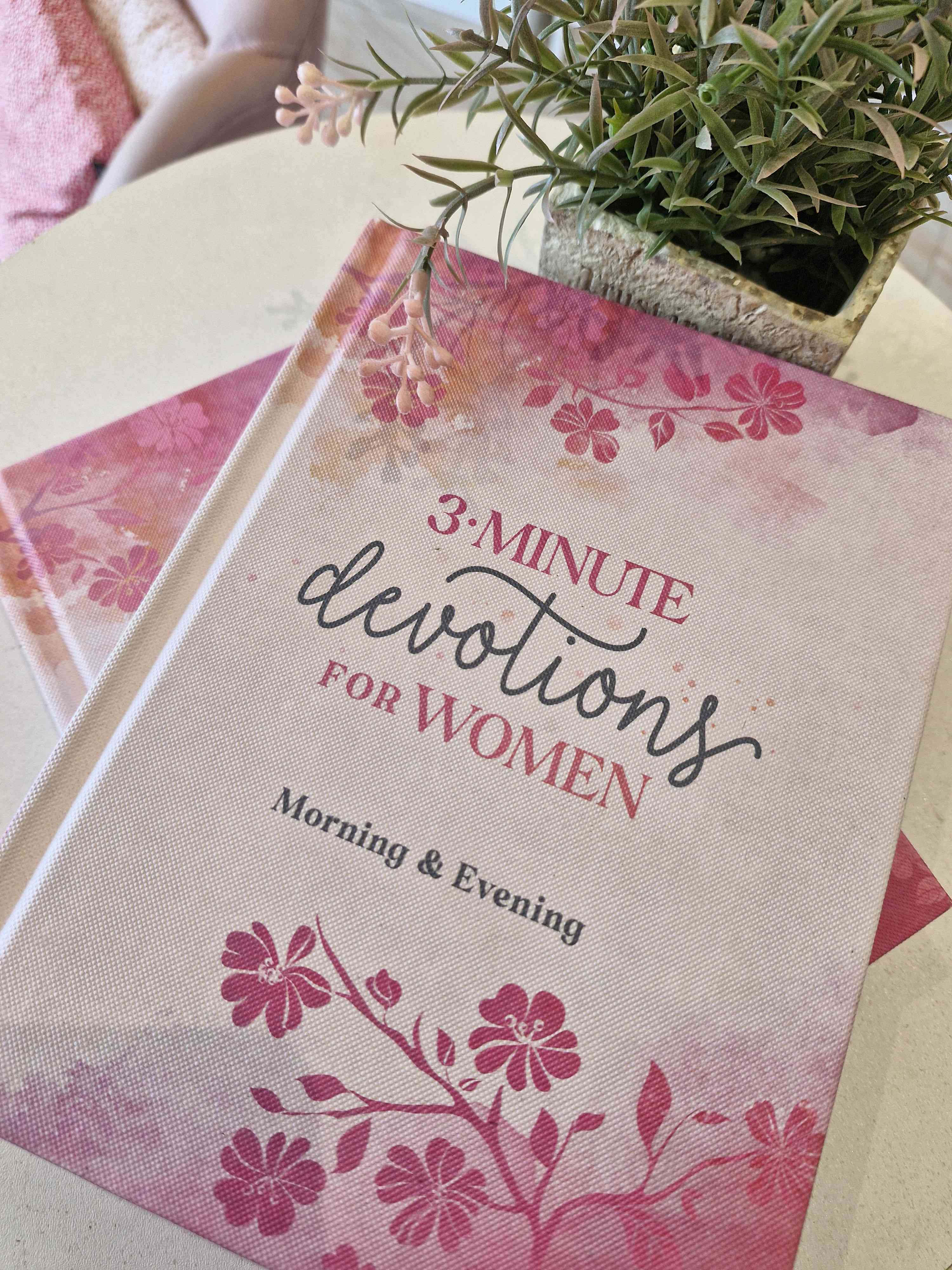 3-Minute Devotionals Morning and Evening