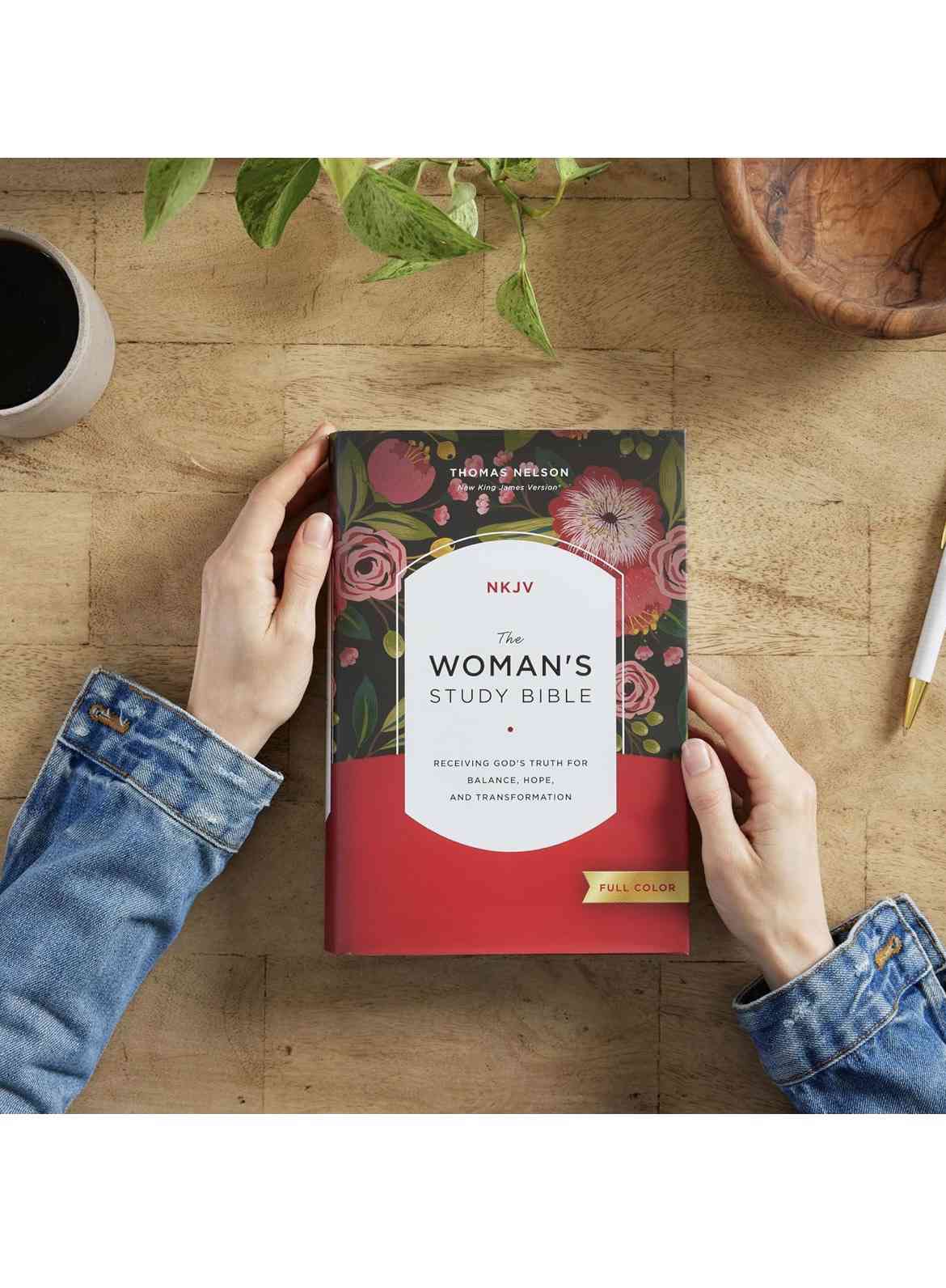 NKJV The Woman's Study Bible-Harback